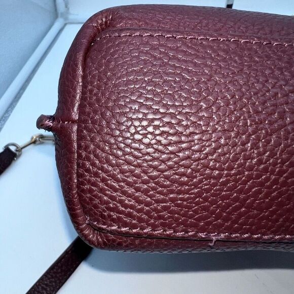 Ted Baker Women Leather Cross Body Bag With Leather/Chain Strap - Picture 9 of 14